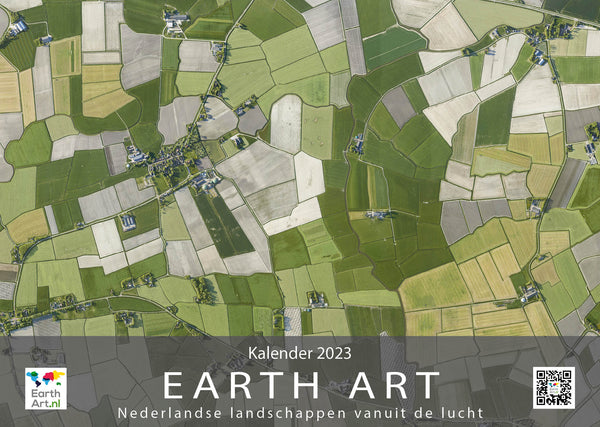 Earth Art kalender 2023 - Grote fotokalender met luchtfoto's van Nederland - liggend A3 formaat - extra grote foto's